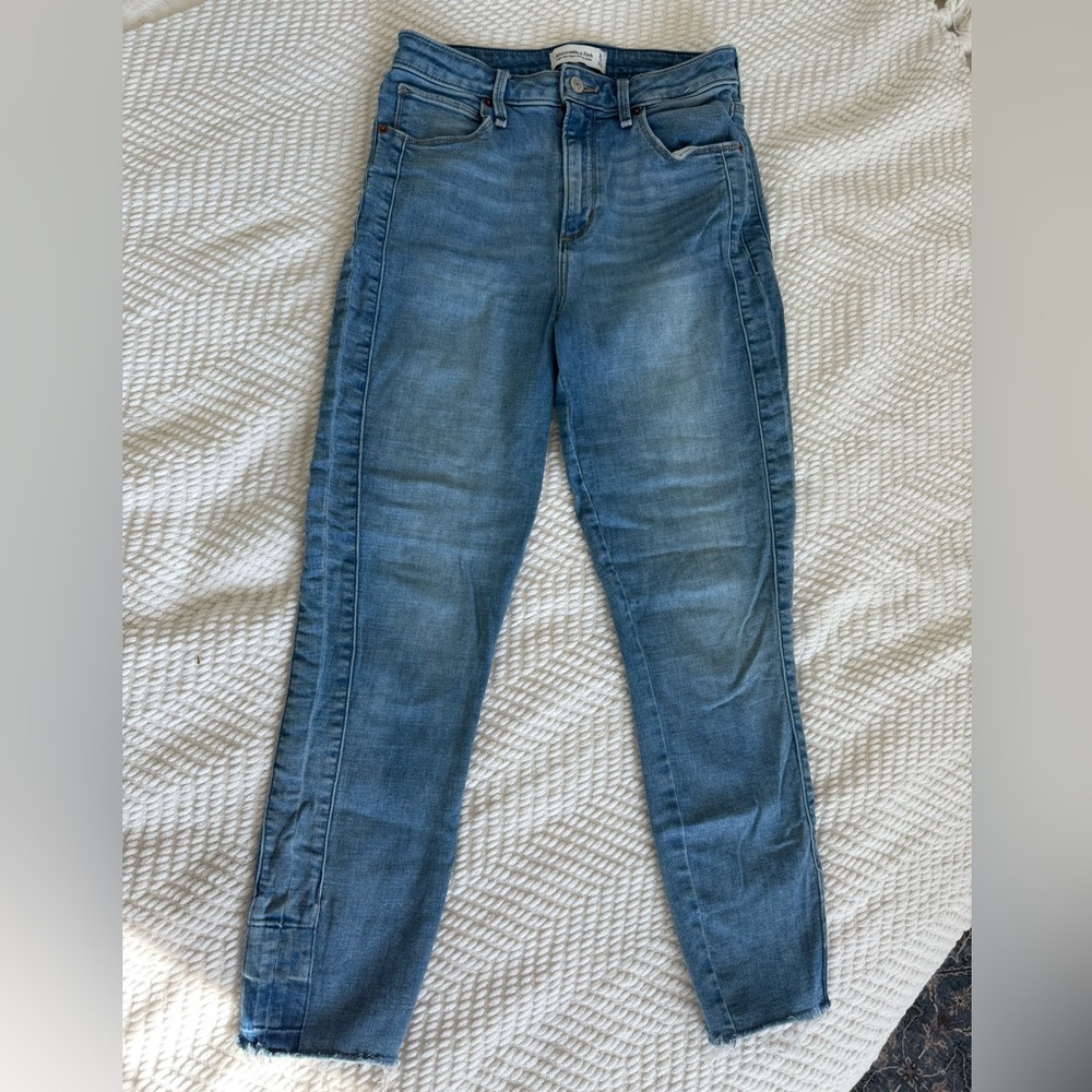 Abercrombie & Fitch High Rise Super Skinny Ankle Curve Love Jeans